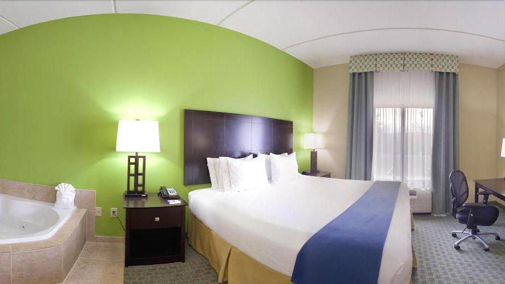 Holiday Inn Express Hotel & Suites Newport South By Ihg Exterior foto